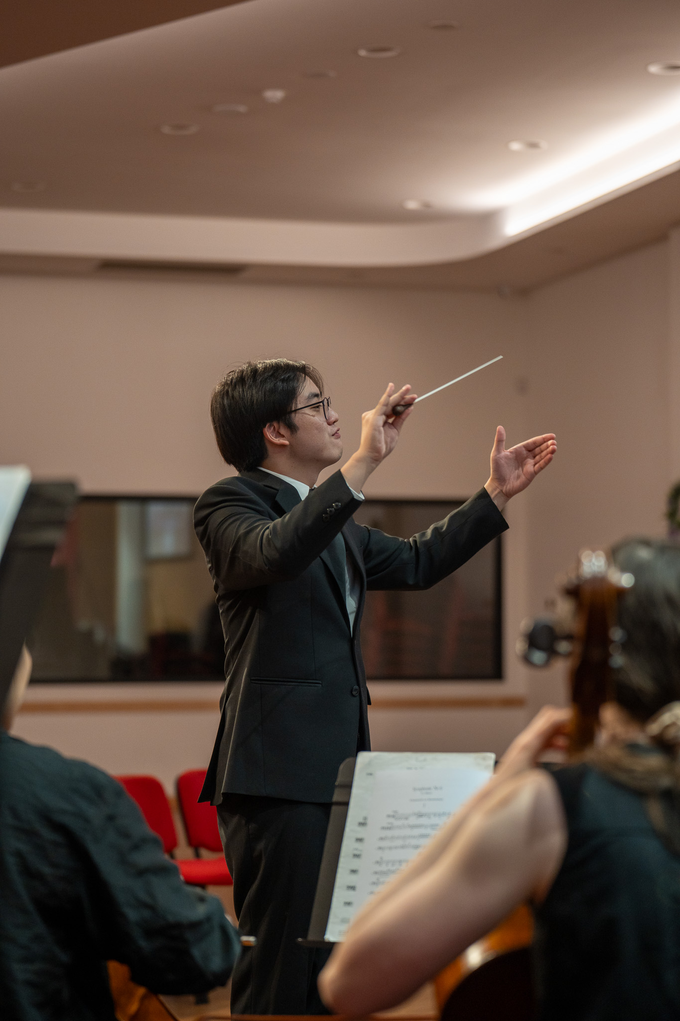 Hans Sangtoki conducting at New Horizons